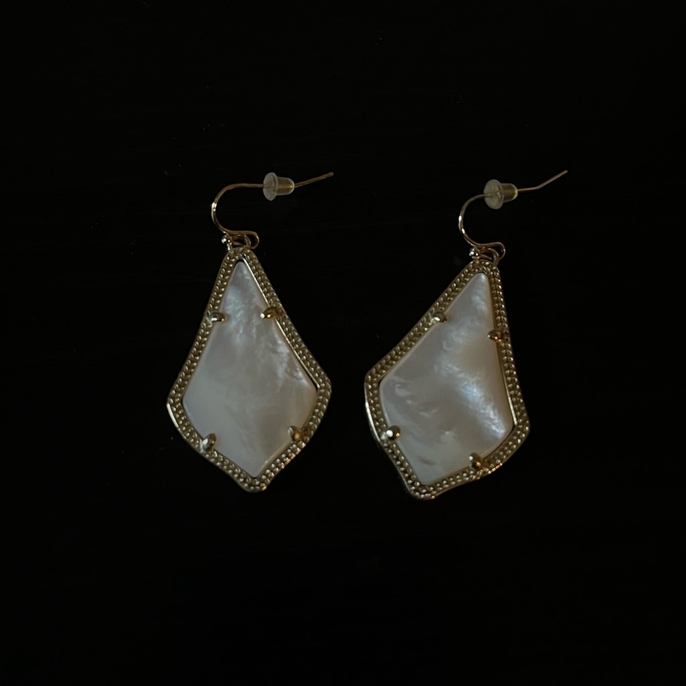 Kendra Scott Gold and White Geometric Earrings